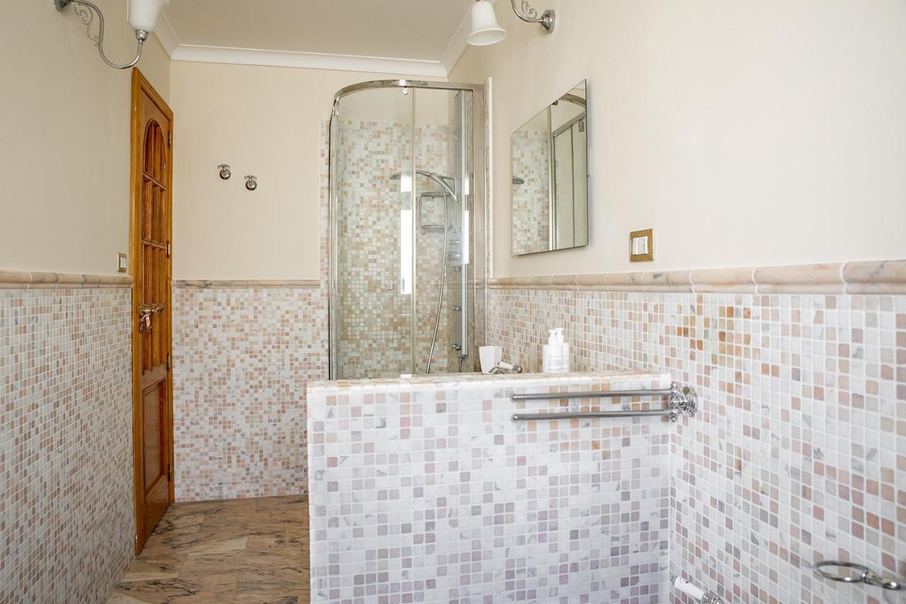 Ortigia Seafront Apartment By Wonderful Italy Syracuse Exterior photo